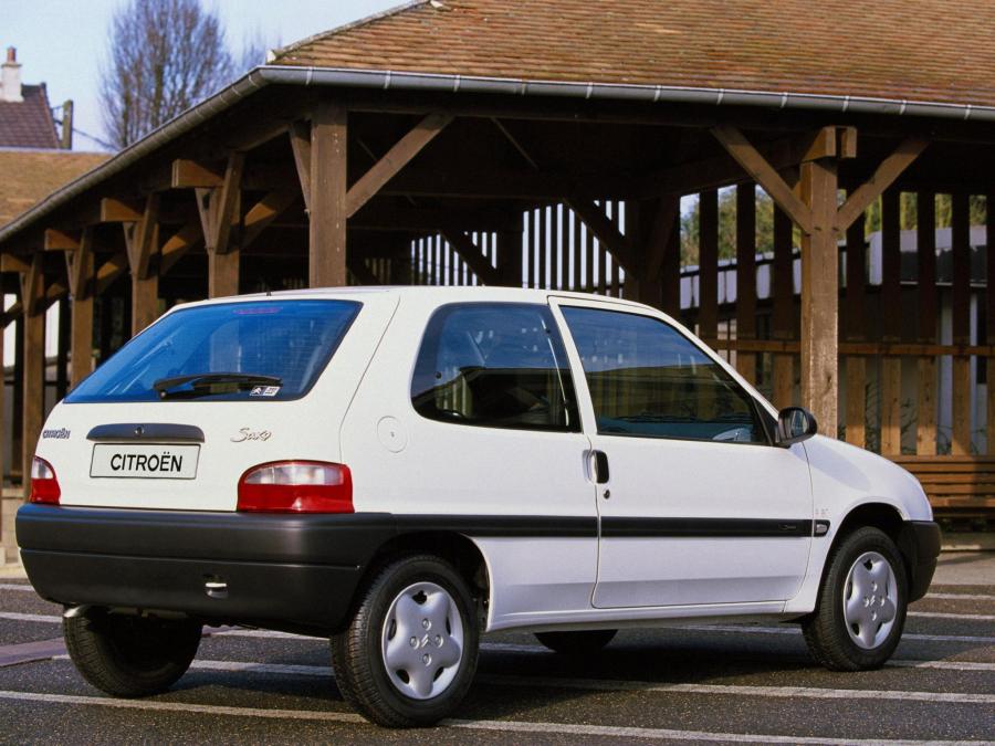  Citroen Saxo 3-Door 1999 года  (фото 2 из 12)